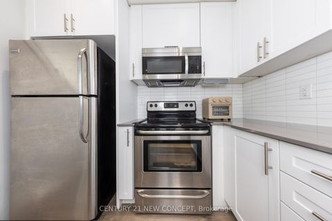 Photo 12 at 271 Downsview Park Boulevard, CFB, Toronto