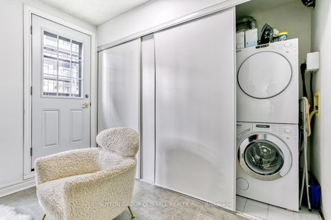 Photo 22 at 737 - 10 Laidlaw Street, South Parkdale, Toronto