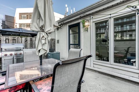 Photo 25 at 737 - 10 Laidlaw Street, South Parkdale, Toronto