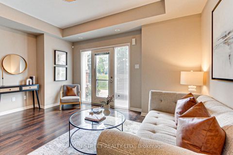 Photo 12 at 4 - 15949 Bayview Avenue, Bayview Northeast, Aurora