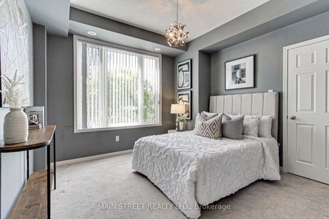 Photo 25 at 4 - 15949 Bayview Avenue, Bayview Northeast, Aurora