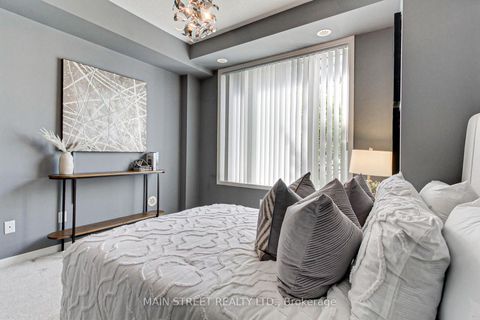 Photo 26 at 4 - 15949 Bayview Avenue, Bayview Northeast, Aurora