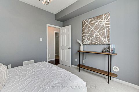 Photo 27 at 4 - 15949 Bayview Avenue, Bayview Northeast, Aurora