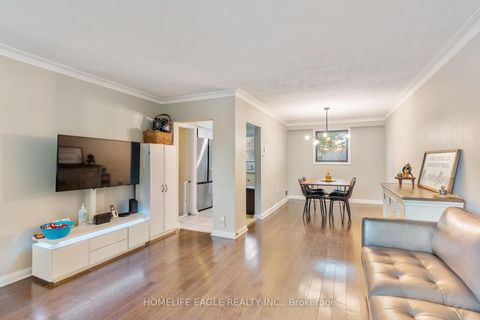 Photo 3 at 146 Raleigh Avenue, Birchmount, Toronto