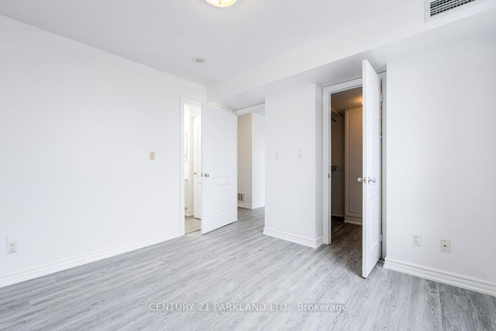 Photo 20 at 1701 - 8 Rean Drive, Bayview Village, Toronto