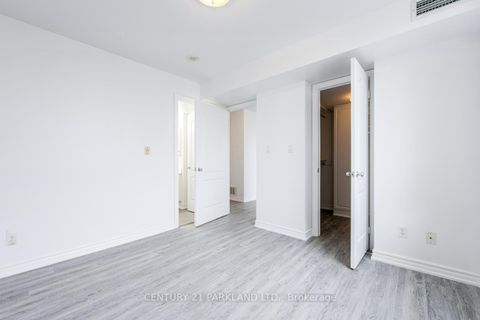 Photo 20 at 1701 - 8 Rean Drive, Bayview Village, Toronto
