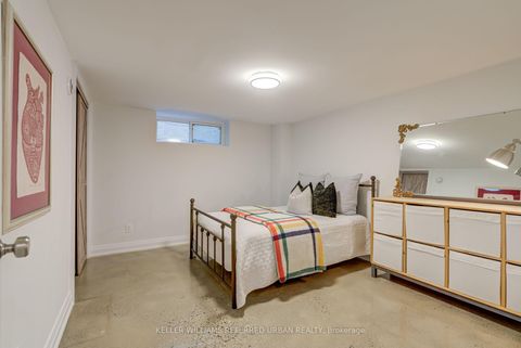 Photo 27 at 14 Meadowvale Drive, Queensway, Toronto