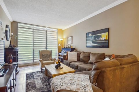 Photo 4 at 109 - 299 Mill Road, Markland Wood, Toronto
