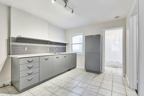 Photo 5 at 471 Shaw Street, Little Italy, Toronto