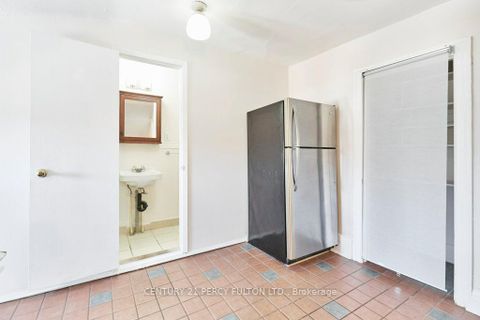 Photo 19 at 471 Shaw Street, Little Italy, Toronto