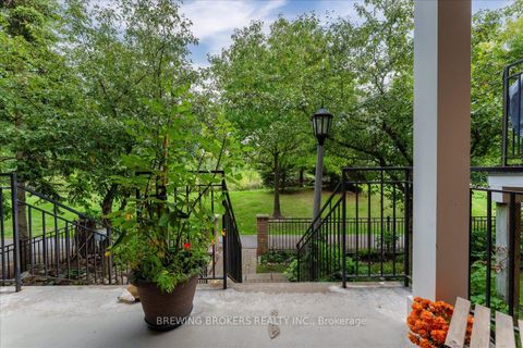 Photo 2 at 286 - 23 Observatory Lane, Observatory, Richmond Hill