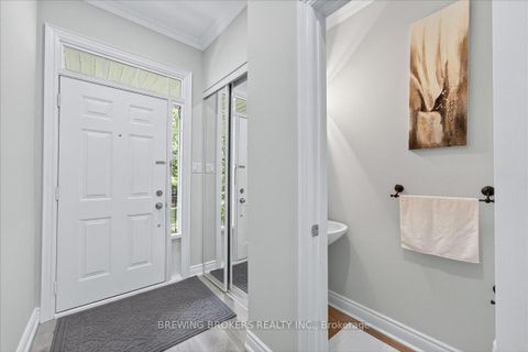 Photo 3 at 286 - 23 Observatory Lane, Observatory, Richmond Hill