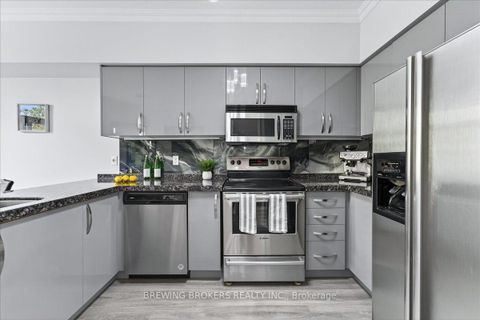 Photo 6 at 286 - 23 Observatory Lane, Observatory, Richmond Hill