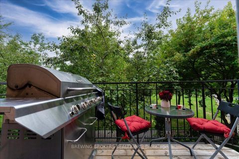 Photo 10 at 286 - 23 Observatory Lane, Observatory, Richmond Hill