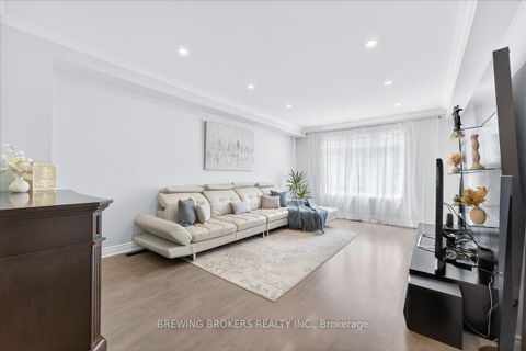 Photo 13 at 286 - 23 Observatory Lane, Observatory, Richmond Hill