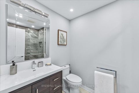 Photo 21 at 286 - 23 Observatory Lane, Observatory, Richmond Hill