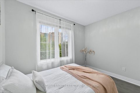 Photo 26 at 286 - 23 Observatory Lane, Observatory, Richmond Hill