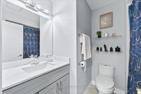 Photo 27 at 286 - 23 Observatory Lane, Observatory, Richmond Hill