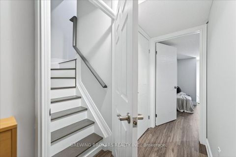 Photo 29 at 286 - 23 Observatory Lane, Observatory, Richmond Hill