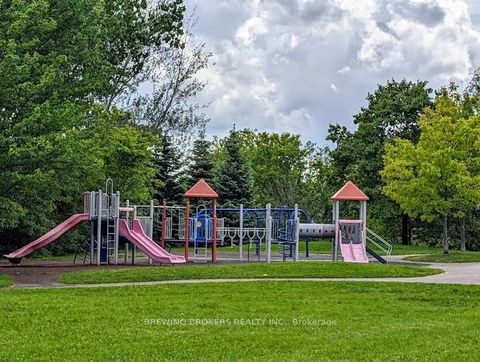 Photo 36 at 286 - 23 Observatory Lane, Observatory, Richmond Hill