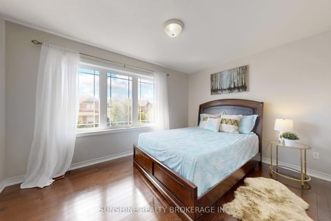 Photo 28 at 18 Pegasus Drive, Oak Ridges, Richmond Hill
