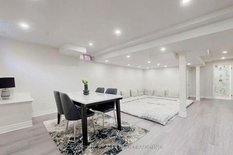 Photo 39 at 18 Pegasus Drive, Oak Ridges, Richmond Hill