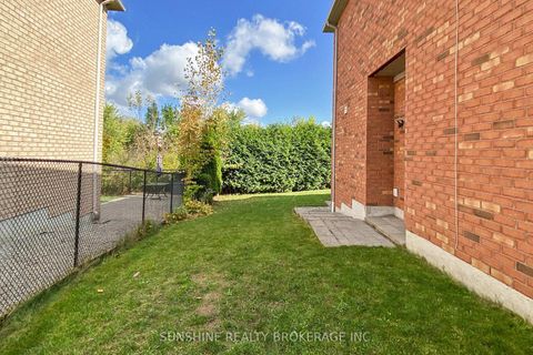 Photo 46 at 18 Pegasus Drive, Oak Ridges, Richmond Hill