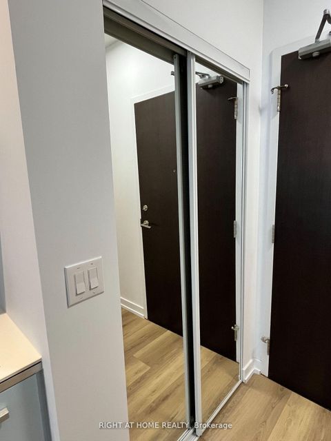 Photo 4 at 202 - 38 Dan Leckie Way, Waterfront Communities C1, Toronto