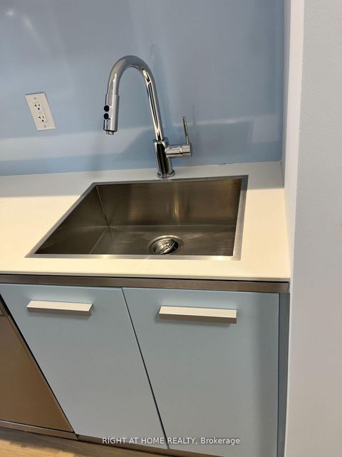 Photo 7 at 202 - 38 Dan Leckie Way, Waterfront Communities C1, Toronto