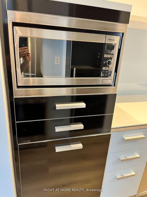 Photo 10 at 202 - 38 Dan Leckie Way, Waterfront Communities C1, Toronto