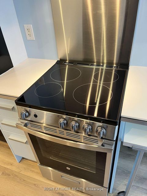 Photo 11 at 202 - 38 Dan Leckie Way, Waterfront Communities C1, Toronto