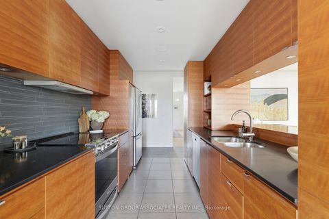 Photo 14 at 408 - 385 Brunswick Avenue, Annex, Toronto