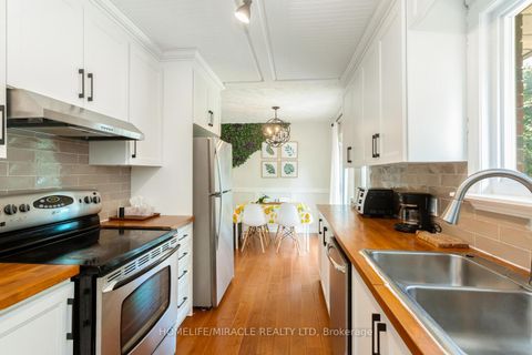 Photo 17 at 17 Kinsley Street, Nobleton, King