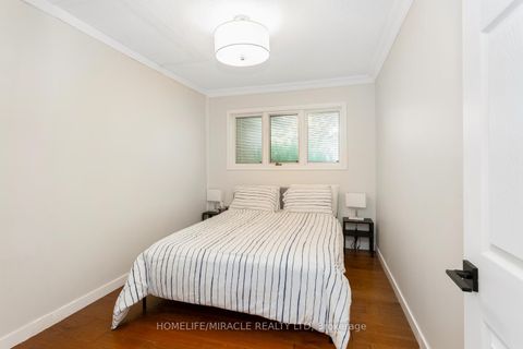 Photo 23 at 17 Kinsley Street, Nobleton, King