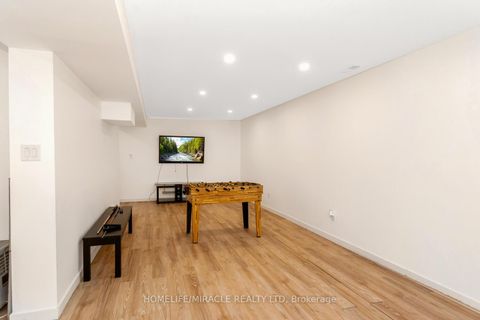 Photo 38 at 17 Kinsley Street, Nobleton, King