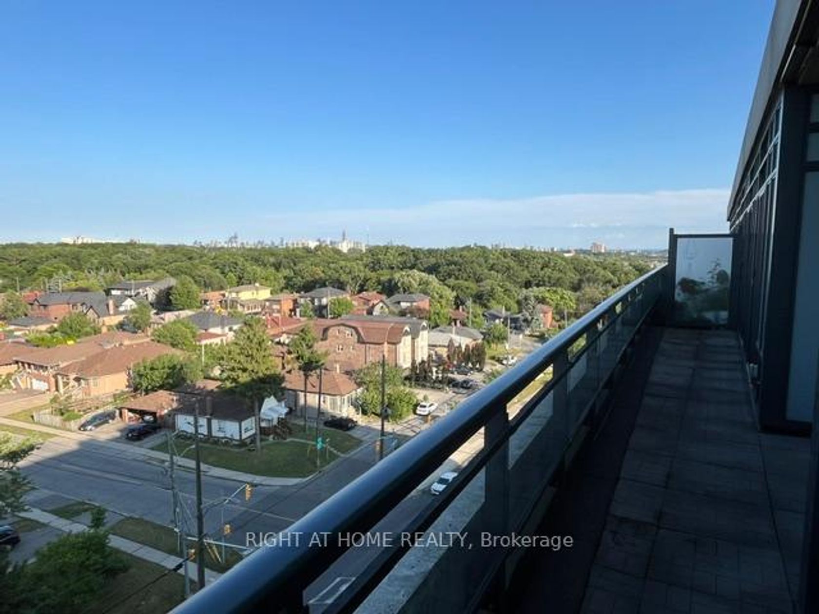 803 - 2522 Keele Street S, Maple Leaf, Toronto 