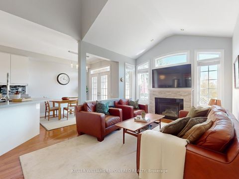 Photo 3 at 37 Tucker Court, Aurora Estates, Aurora