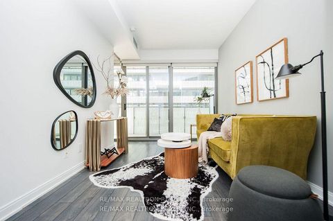 Photo 11 at 606 - 50 Charles Street E, Yonge Corridor, Toronto