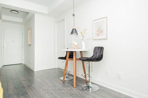 Photo 17 at 606 - 50 Charles Street E, Yonge Corridor, Toronto