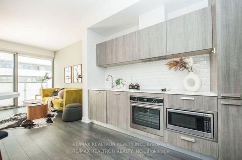 Photo 19 at 606 - 50 Charles Street E, Yonge Corridor, Toronto