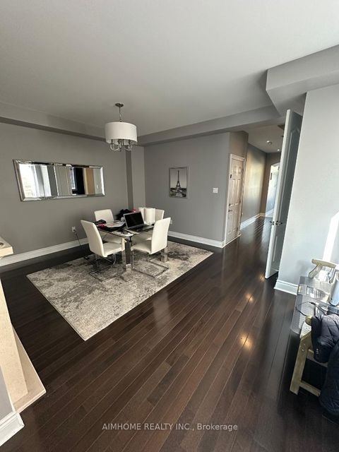 Photo 5 at 18 Bristlewood Crescent, Patterson, Vaughan