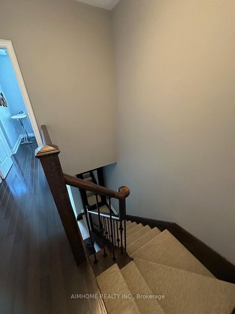 Photo 12 at 18 Bristlewood Crescent, Patterson, Vaughan