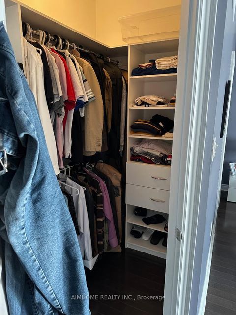 Photo 17 at 18 Bristlewood Crescent, Patterson, Vaughan