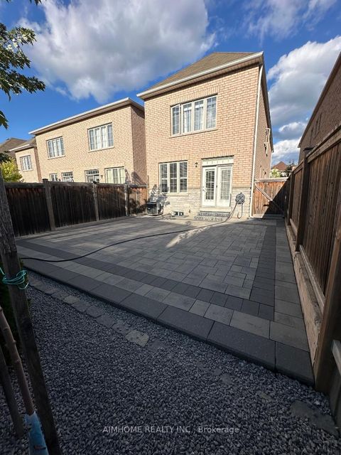 Photo 42 at 18 Bristlewood Crescent, Patterson, Vaughan