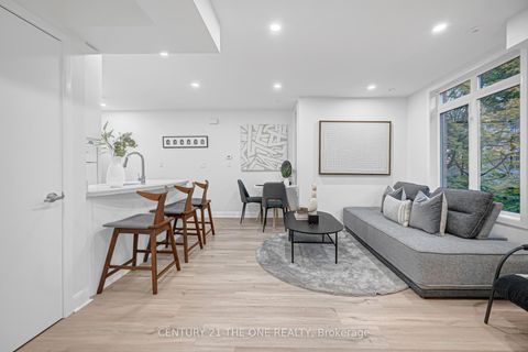 Photo 5 at 400 - 415 Jarvis Street, Yonge Corridor, Toronto