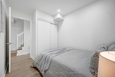 Photo 20 at 400 - 415 Jarvis Street, Yonge Corridor, Toronto