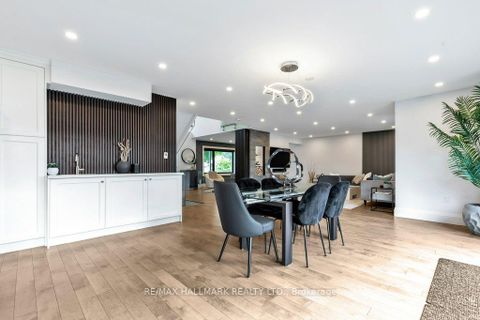 Photo 14 at 3 Averdon Crescent, Donalda, Toronto