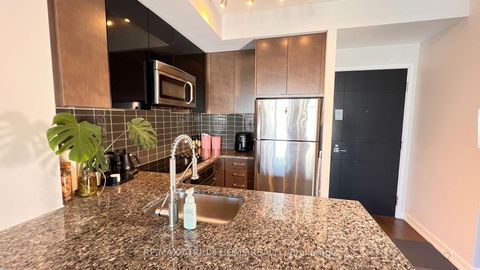 Photo 6 at 2904 - 89 Dunfield Avenue, Mount Pleasant West, Toronto