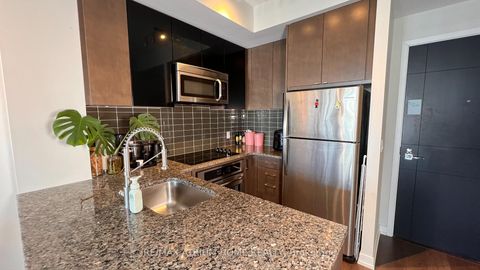 Photo 7 at 2904 - 89 Dunfield Avenue, Mount Pleasant West, Toronto