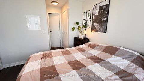 Photo 23 at 2904 - 89 Dunfield Avenue, Mount Pleasant West, Toronto
